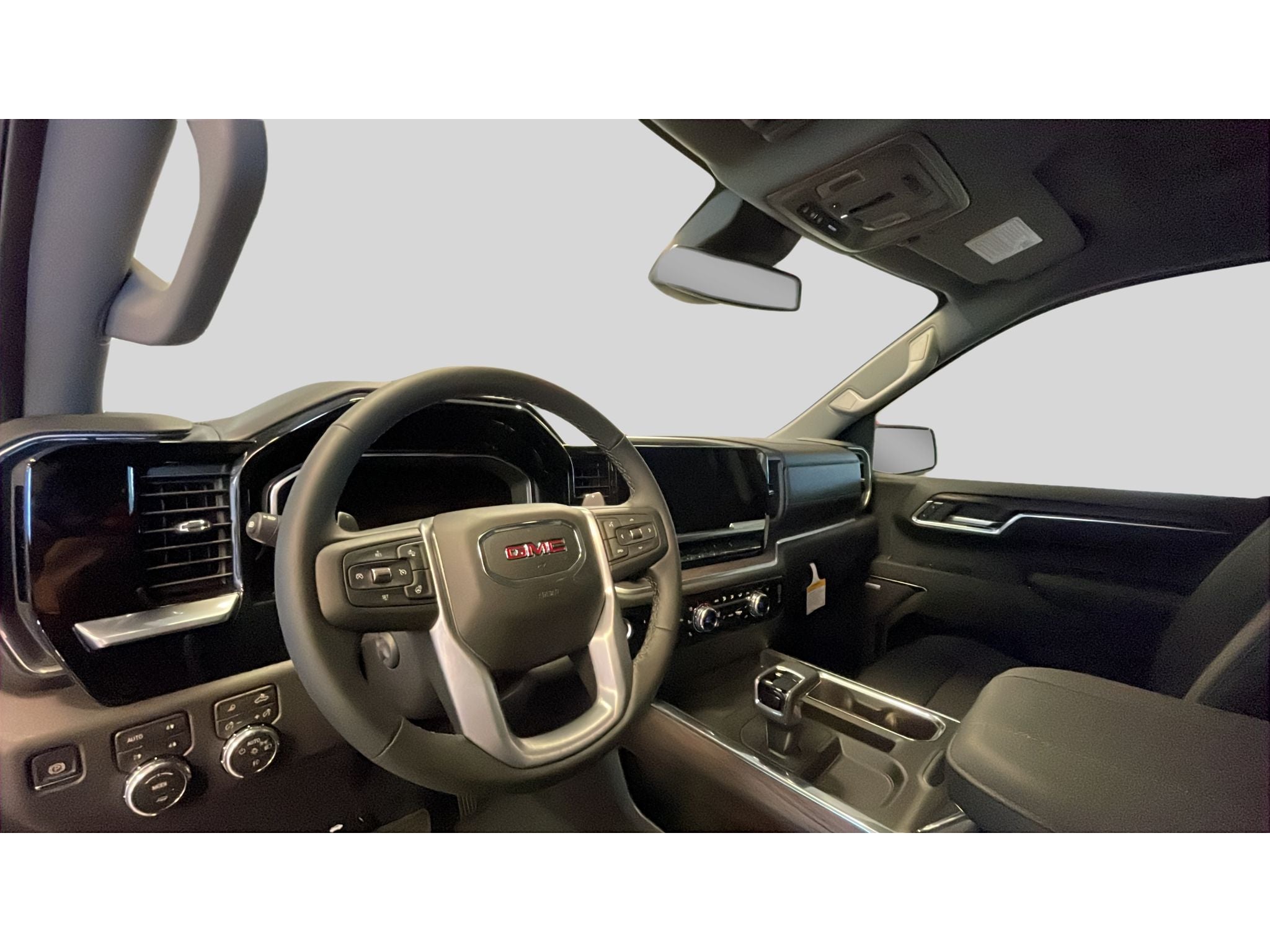 2026 GMC Sierra 1500 SLT - Photo 11