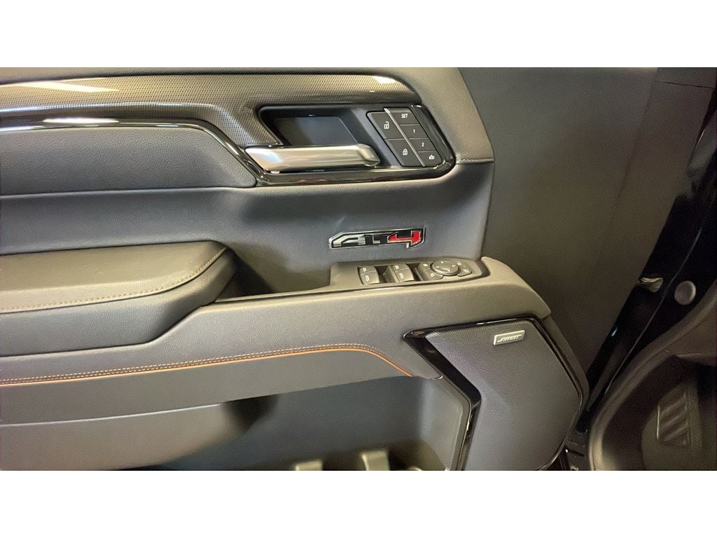 2026 GMC Sierra 1500 AT4 - Photo 10