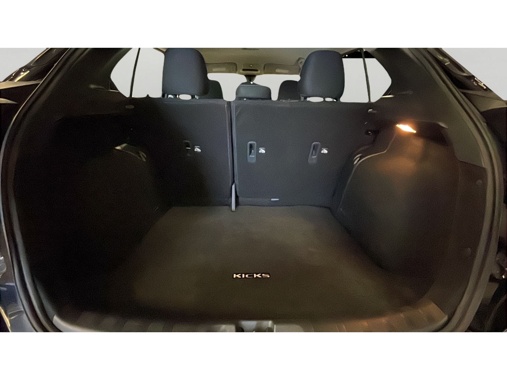 2024 Nissan Kicks SV Xtronic CVT
