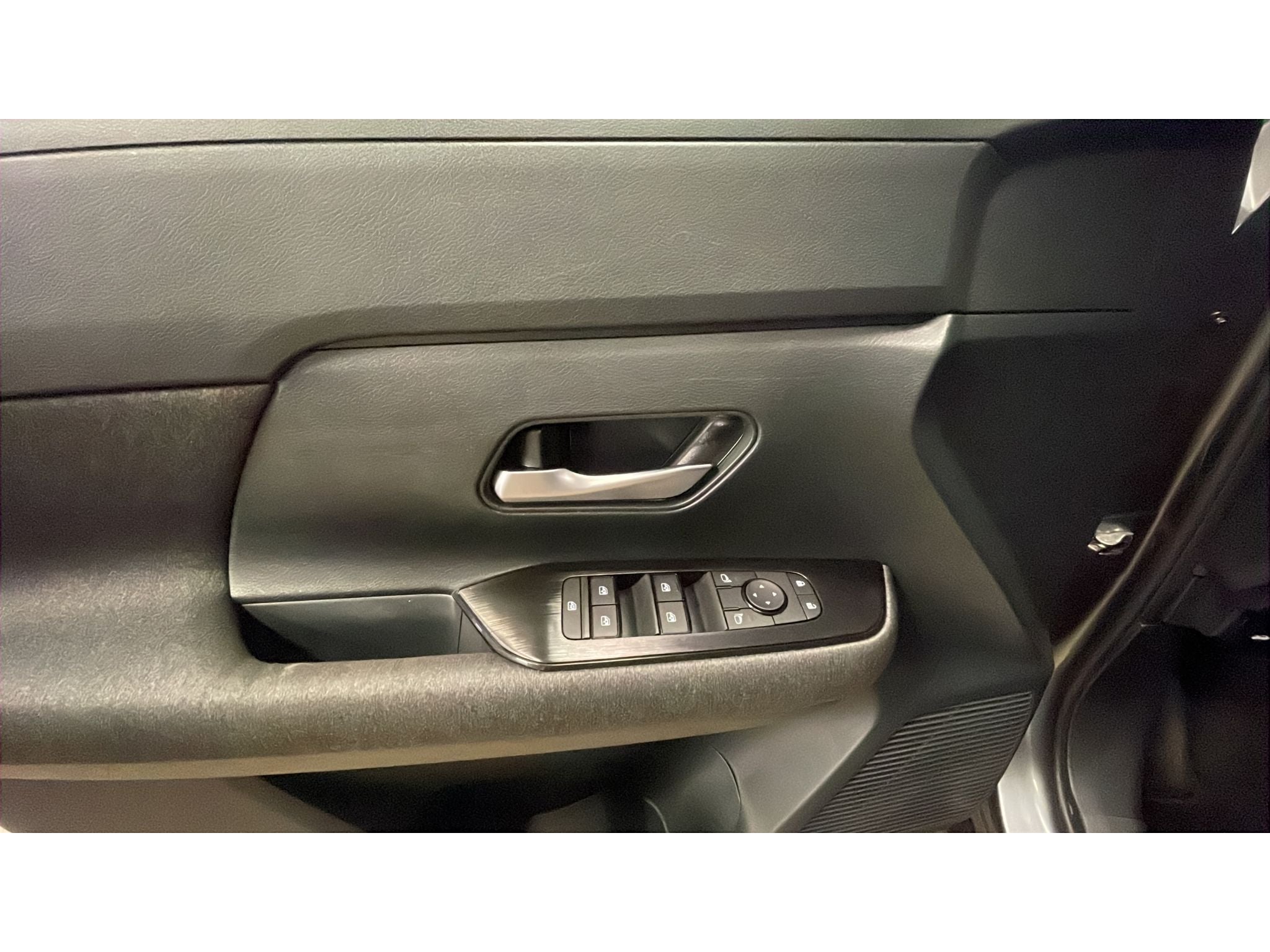 2025 Nissan Kicks SV Intelligent AWD