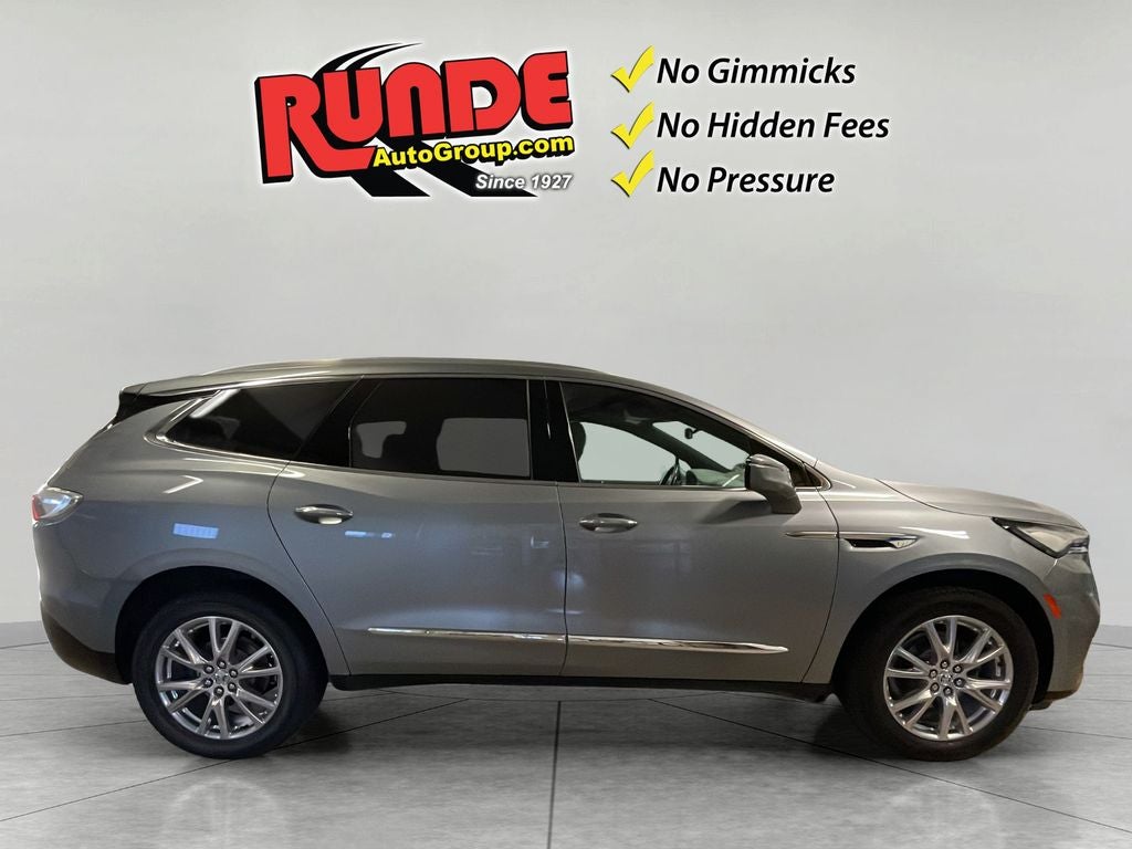 2023 Buick Enclave Premium
