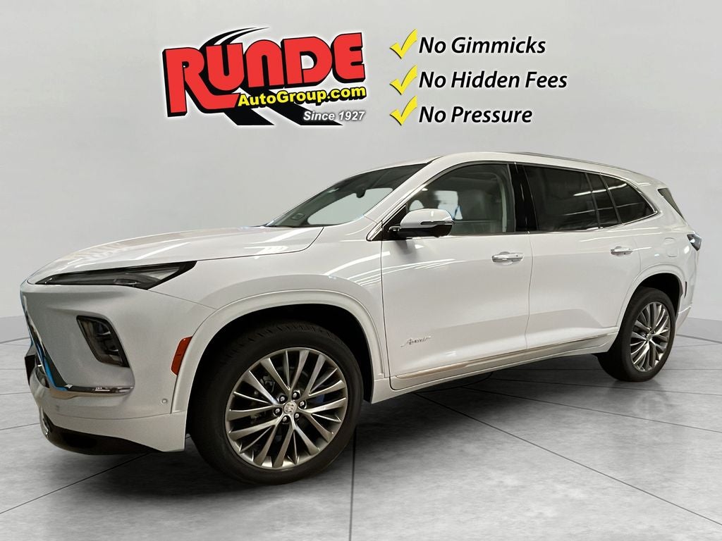 2026 Buick Enclave Avenir AWD's photo