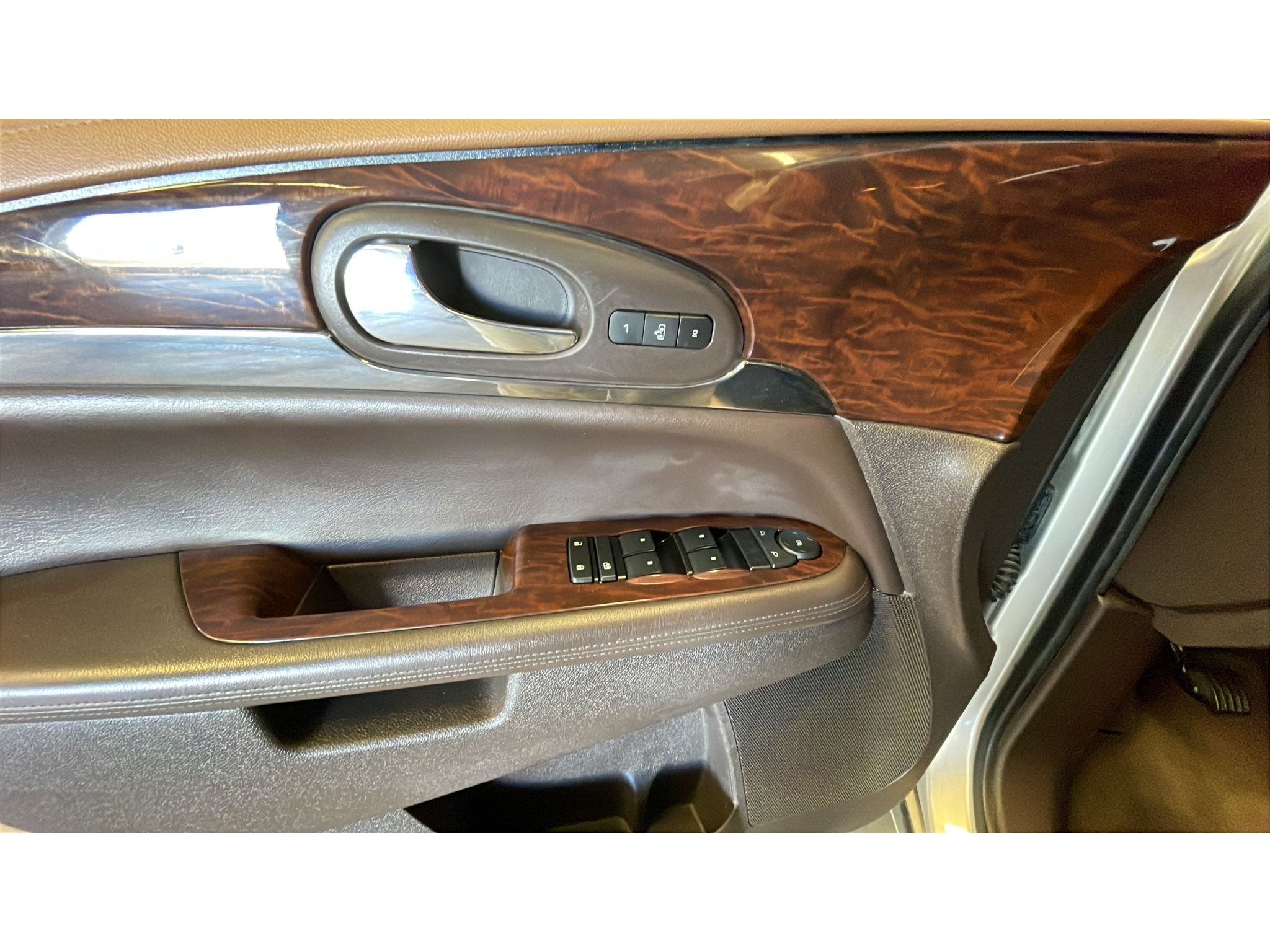 2016 Buick Enclave Leather