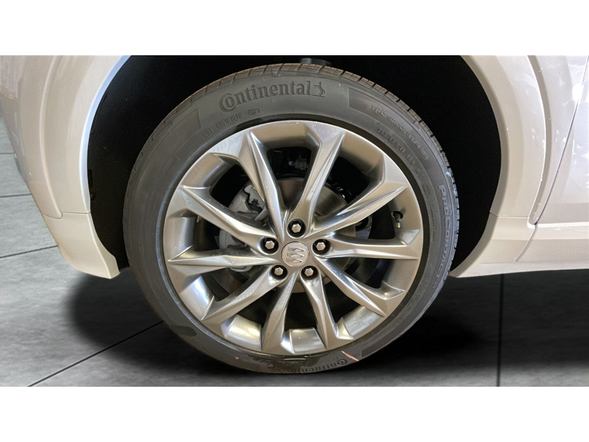 2026 Buick Encore GX Avenir